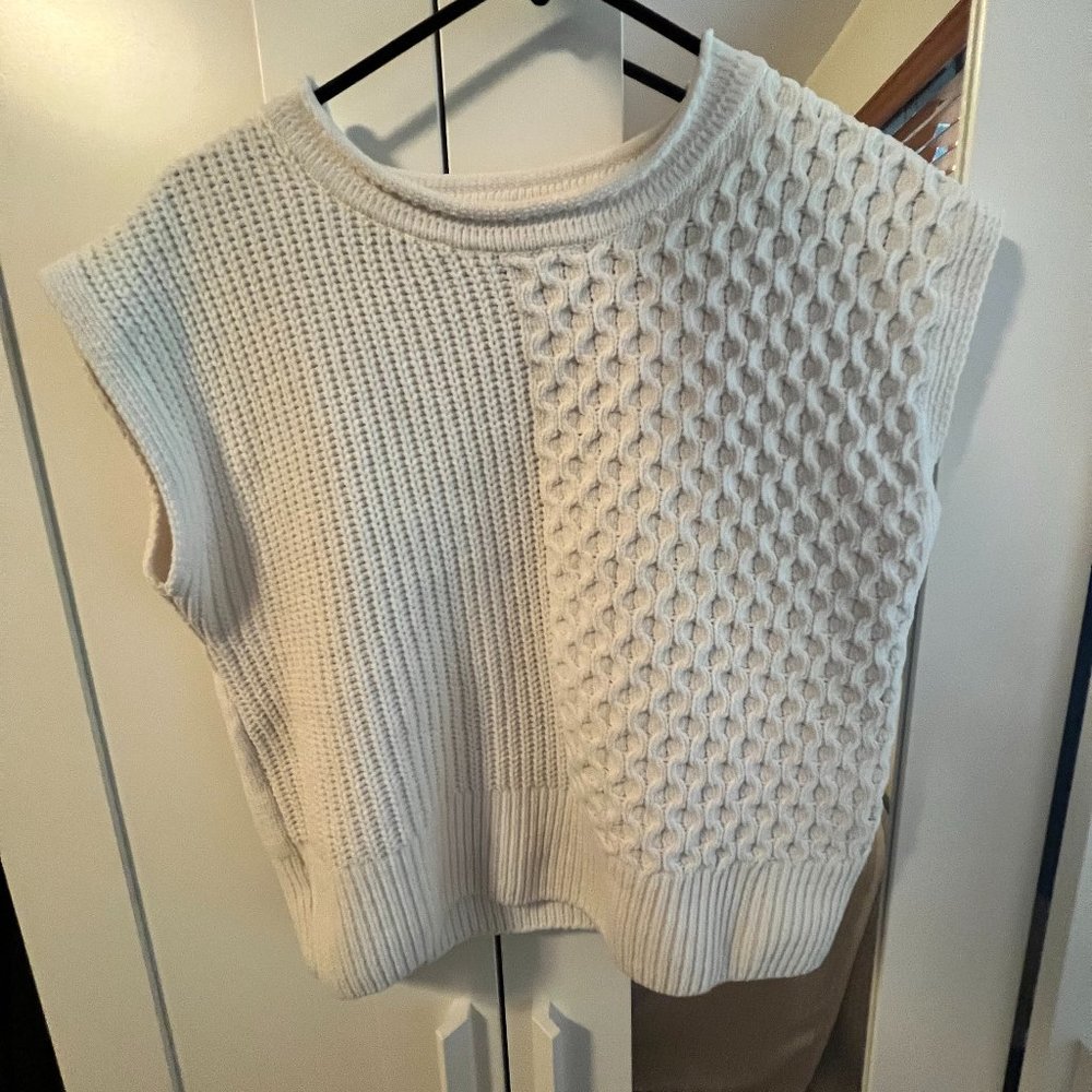 Sweater Vest